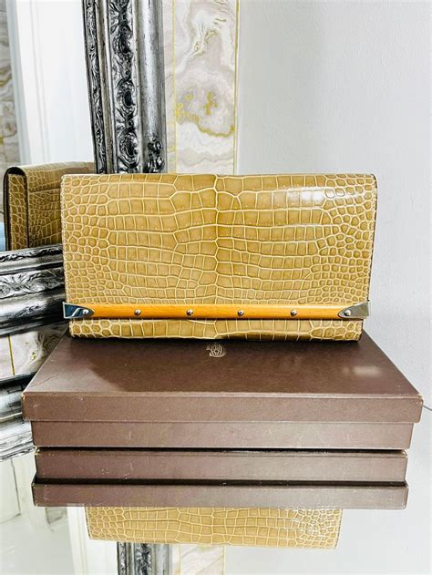 goyard alligator skin lux birdcage